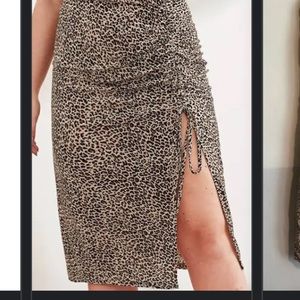 Drawstring Split Thigh Leopard Skirt